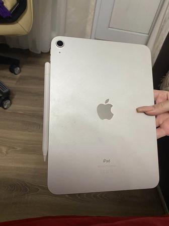iPad 10.9