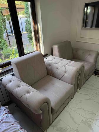 Продам два новых кресла