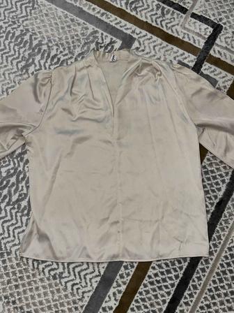 Шелковая рубашка