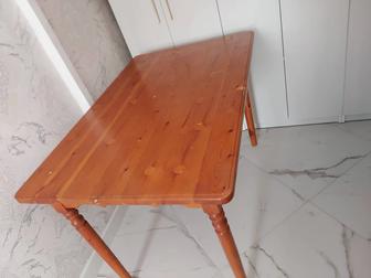 Продам кухонный стол