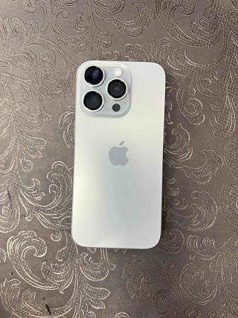 iPhone 15 pro Память 128