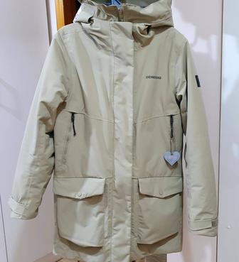 Куртка женская фирма Didriksons