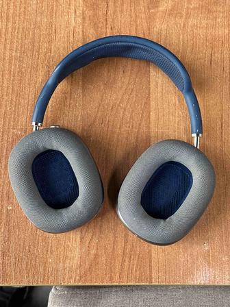Продам Air pods Max