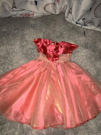 Нарядное платье