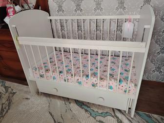 Продам кроватку детскую