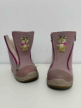 Зимние сапоги от фирмы Котофей