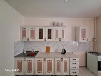 Продам бу кухонный гарнитурь