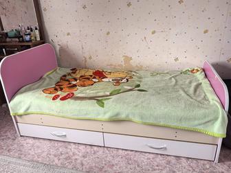 Продам детскую кровать 180/90