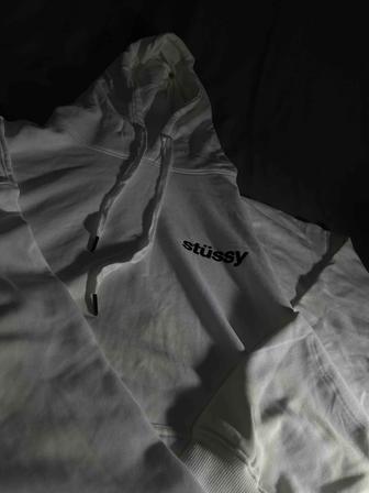 Кофты Stussy