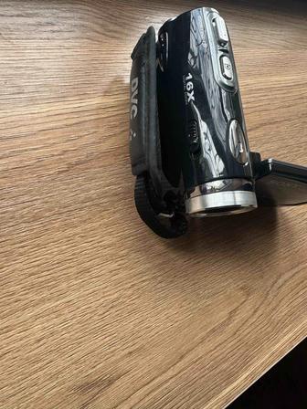 Продам видеокамеру