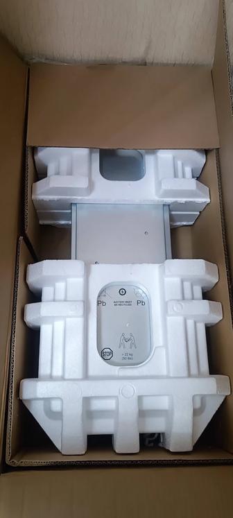 Продам БУ сервер HPe