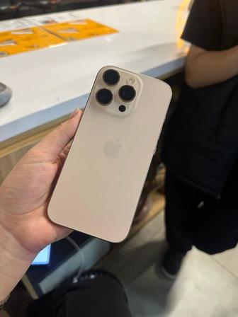 Продам айфон 16 про 256гб