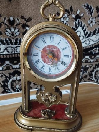 Часы настольные Янтарь СССР