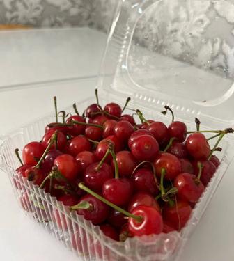Вишня майская свежая, сочная, словно с бабушкиного сада!