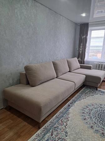 Диван