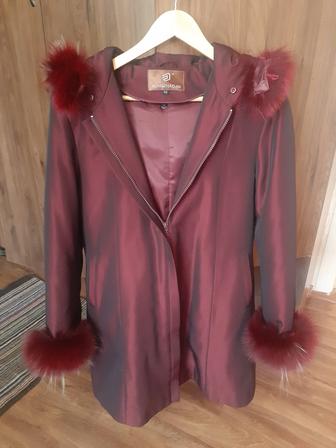 Продам зимнюю куртку