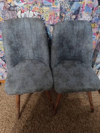 Продам 6 стульев со спинкой б/у