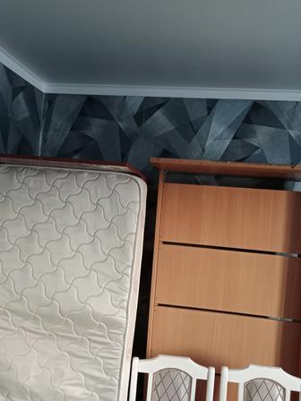 Буду кровать две штуки один без матраса , один с матрасом