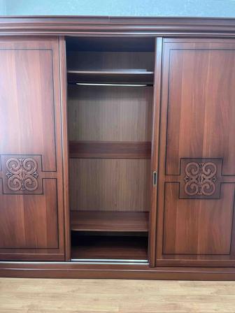 Шкаф- купе Продам