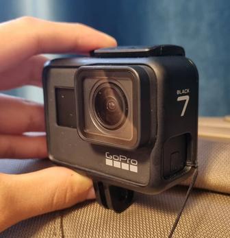 Продам Экшн камеру Go Pro 7 Hero Black