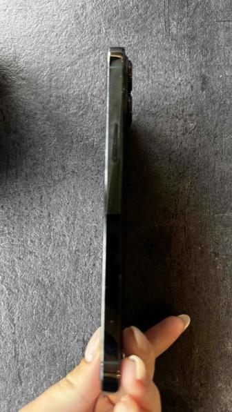 Продам телефон