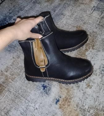 Зимние детские ботинки