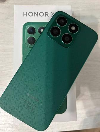 Телефон Honor X8b