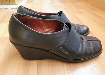 Кожанные туфли Испания