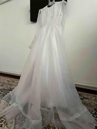 Продам женская платья