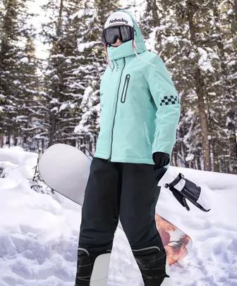 Новый горнолыжный костюм