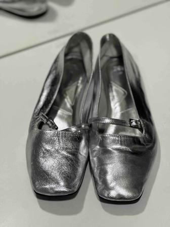 Продам балетки Zara