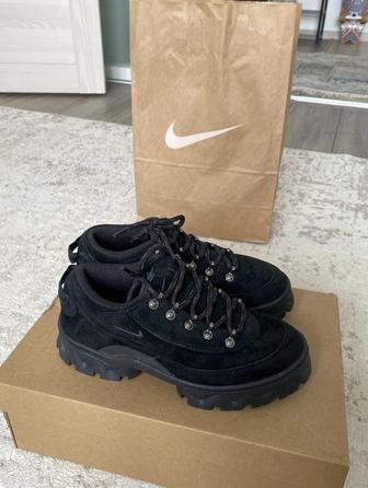 Кроссовки Nike Lahar Low