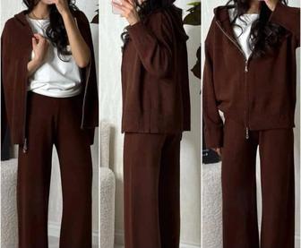 Продам костюм двойку вязанную