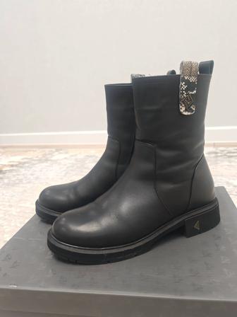 Сапоги женские зимние