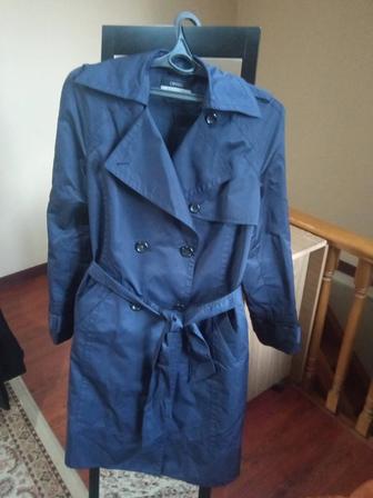 Продам плащ женский
