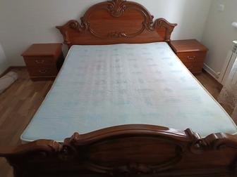 Продам спальную гарнитур