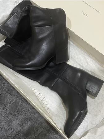 Зимние сапоги на каблуке натуральные