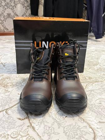 Продам новые демисезонные ботинки