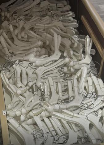 Вешалки для одежды хорошего качества