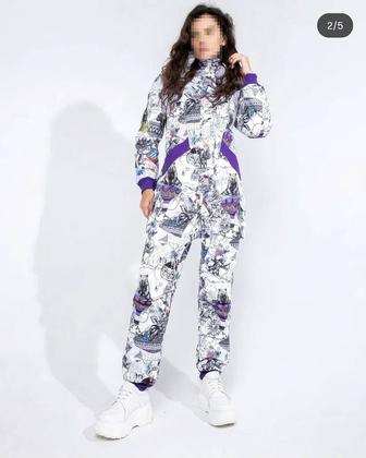 Горнолыжный комбинезон