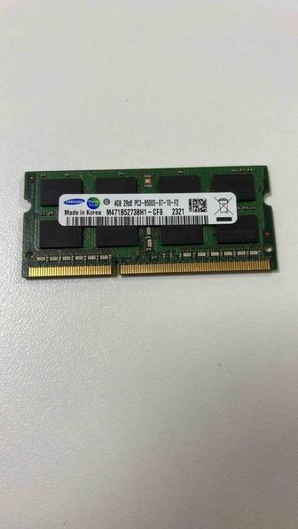 Оперативная память Samsung DDR3 4GB 1066 MHz (M471B5273BH1-CF8)