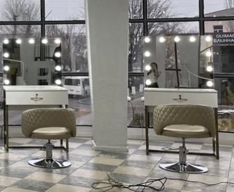 Зеркало визажиста