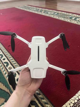 Дрон Fimi X8 mini