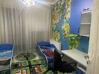 Детская кровать с письменным столом