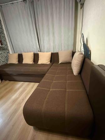 Продам стильный диван