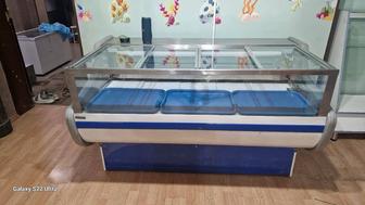 Продам холодильную витрину для колбас и т.д