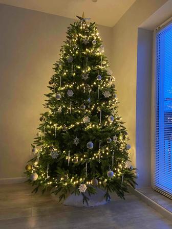 Ель искусственная