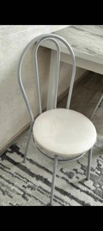 Продам стулья -1шт7500 тыс