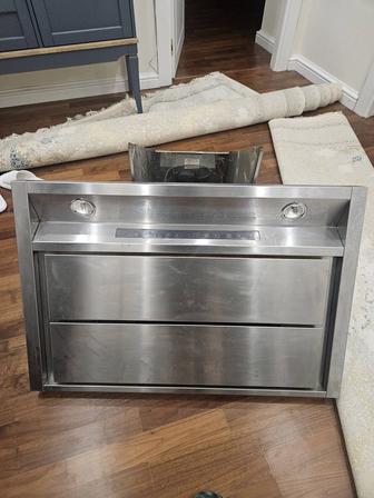 Варочная поверхность Electrolux даром