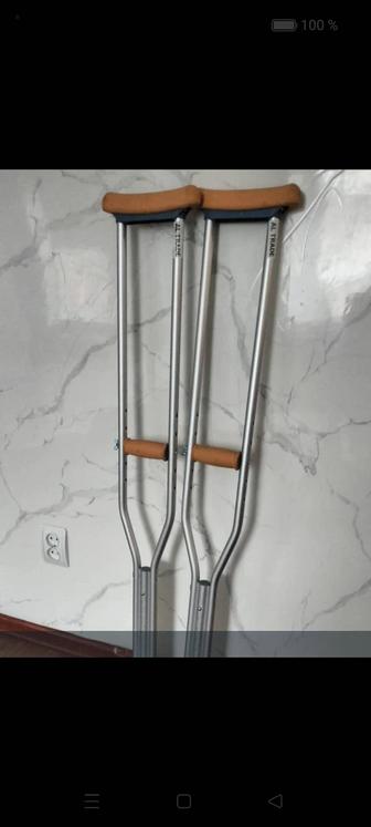 Продам костыль новый вообще не пользовалась